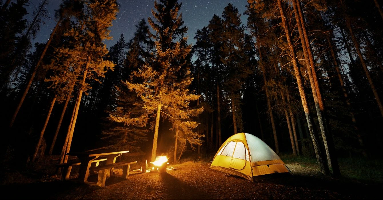 BIWAK, GÓRY, JEZIORO? 5 RZECZY, KTÓRE URATUJĄ TWÓJ OUTDOOROWY WEEKEND
